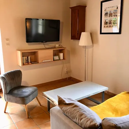 Chez Marie : Les Pyrenees A Portee De Vue *