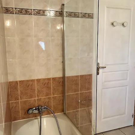 Chez Marie : Les Pyrenees A Portee De Vue Dom wakacyjny Garravet