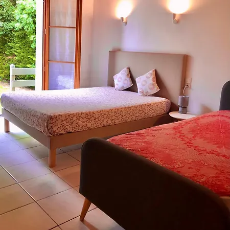 Chez Marie : Les Pyrenees A Portee De Vue בית נופש Garravet