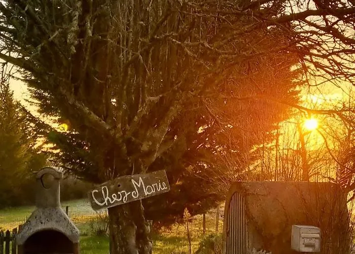 Chez Marie : Les Pyrénées à Portée De Vue Hébergement de vacances *