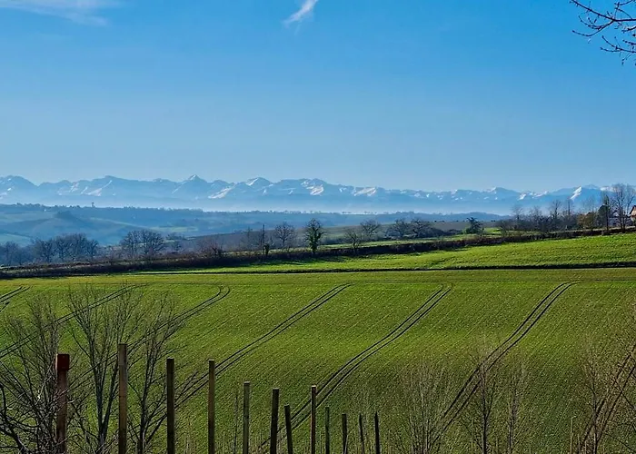 Chez Marie : Les Pyrénées à Portée De Vue *